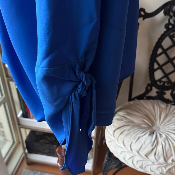 Zara Cobalt Blue V-Neck Blouse - Picture 3 of 6